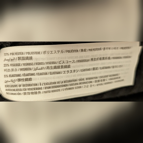 Hollister Black Ribbed Mock Neck Top - Picture 4 of 4